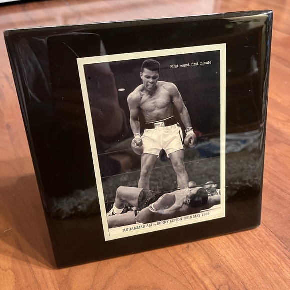 Muhammad Ali Tile - Picture 1 of 3